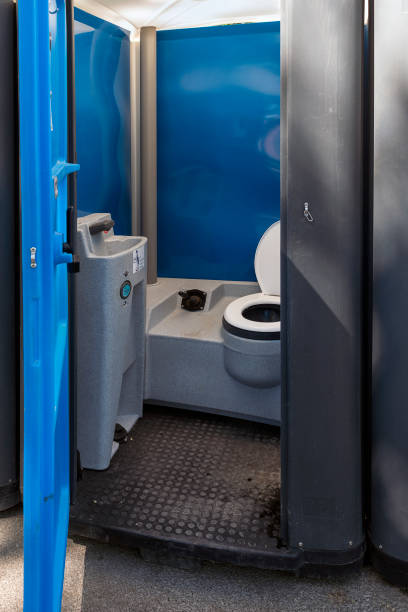 Best Portable bathroom rental  in Quitman, MS